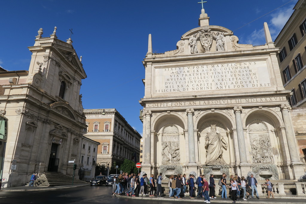 14.Fontana dellAcqua Felice Roma