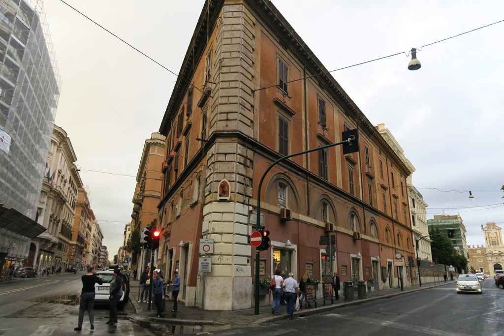 20.Heladería La Romana Roma