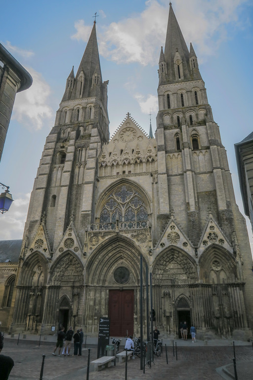 16.Bayeux